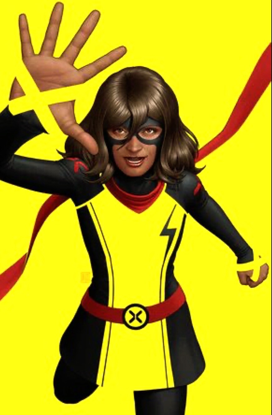 🔥🕸️ AMAZING SPIDER-MAN #31 🔥 3 Pack 🕸️ JTC NEGATIVE SPACE  🔥 Ms Marvel